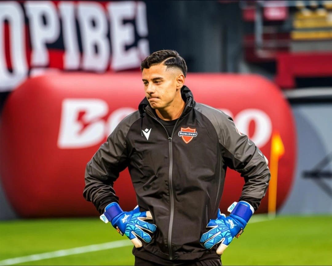 Goalkeeper 7